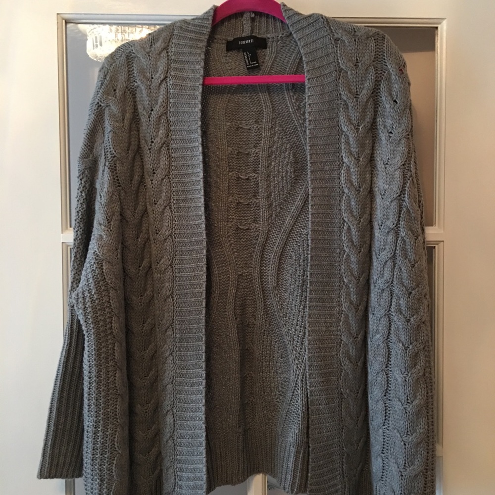 Forever21 grey sweater.